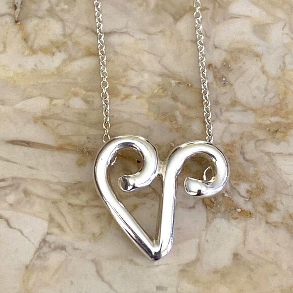 Tiffany & Co. Elsa Peretti Aries Zodiac Sign Necklace 925 Sterling Silver - Picture 3 of 8
